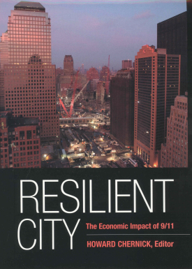 Cover image of the book Resilient City