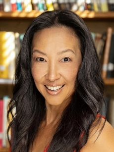 Jennifer Lee