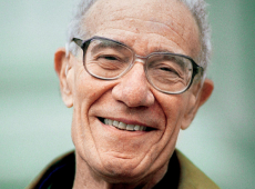 Picture of Robert Solow