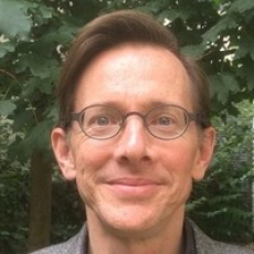 Picture of Stuart Elliott