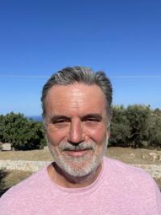 Picture of Nicholas Sambanis