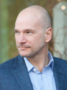 Picture of Andrew McAfee